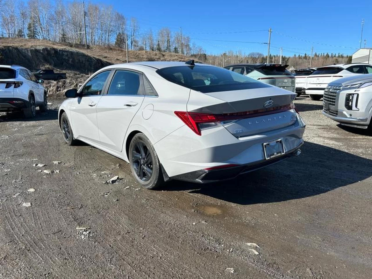 2022 Hyundai Elantra Hybrid Ultimate DCT Main Image