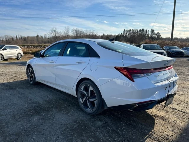 Hyundai Elantra Ultimate  Tech IVT 2021