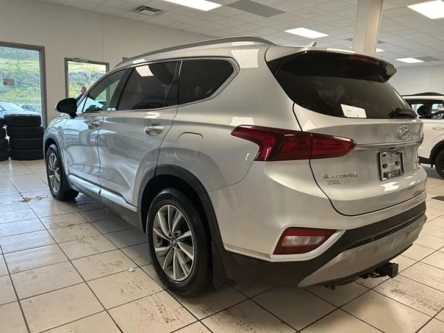 Hyundai Santa Fe 2.0T Preferred w/Sunroof AWD 2019