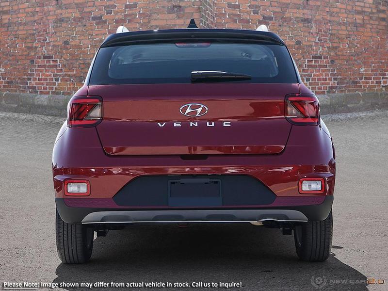 2025 Hyundai Venue Preferred IVT Main Image