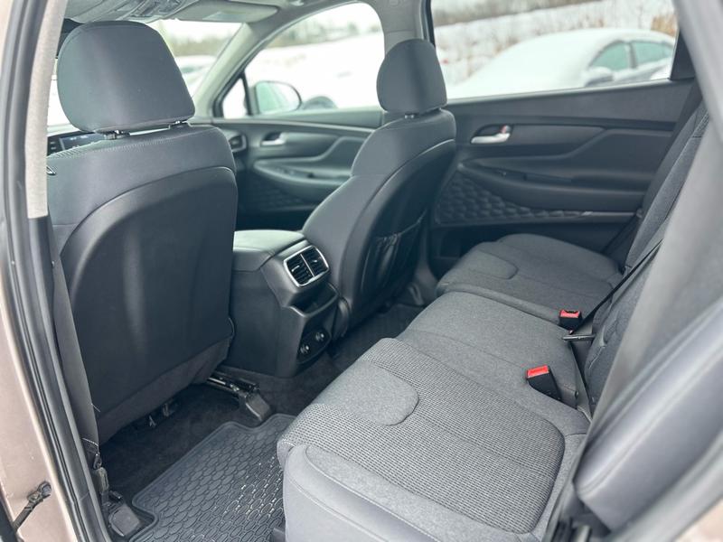 2019 Hyundai Santa Fe 2.0T Preferred w/Sunroof AWD Main Image